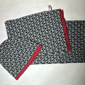 Michael Kors Knit Hat & Scarf Set***NWOT***